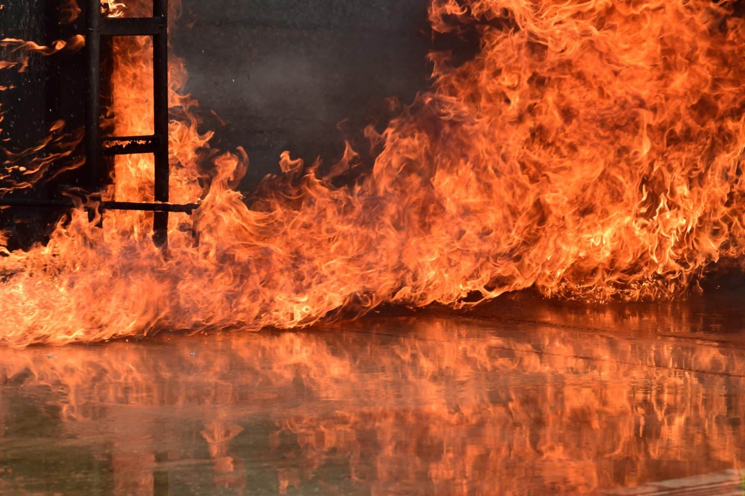 How Fire Spreads: A Step-by-Step Breakdown of Fire Behaviour ...